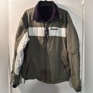 Men’s Abercrombie heavy Ski jacket Size XL
Olive with White stripes